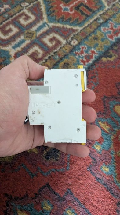 Schneider iC60N C 25A