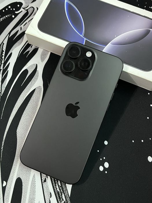 Продам Iphone 16 pro max