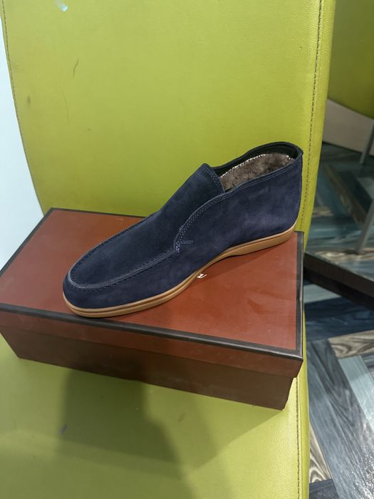 В продаже Loro piana