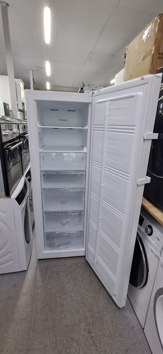 Congelator Hisense 240l A++ No Frost import GERMANIA Garantie SL120