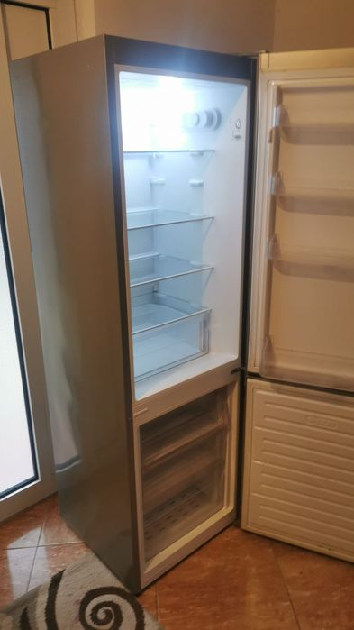 Vând combina frigorifica