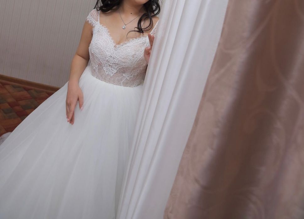 Свадебное платье