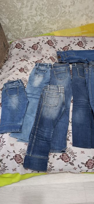 Продам джинсы женские