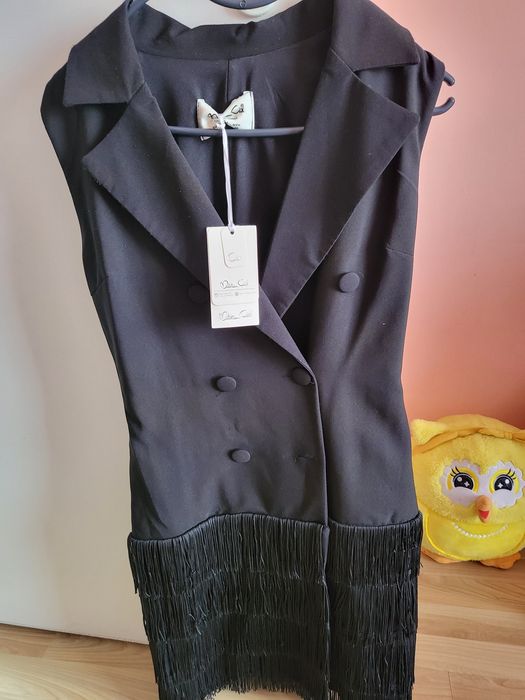 Дамска рокля с ресни