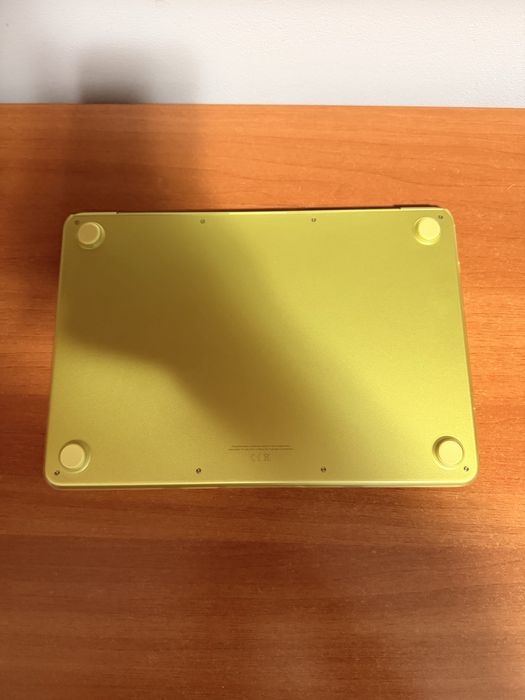 Macbook Neo, în garantie