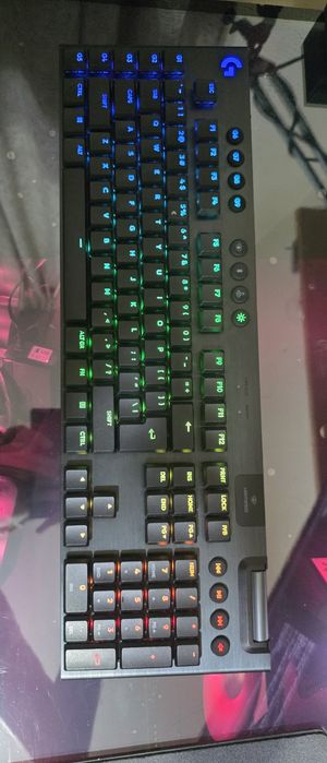 Oferta Tastatura Logitech G915 X Lightspeed Clicky ieftin