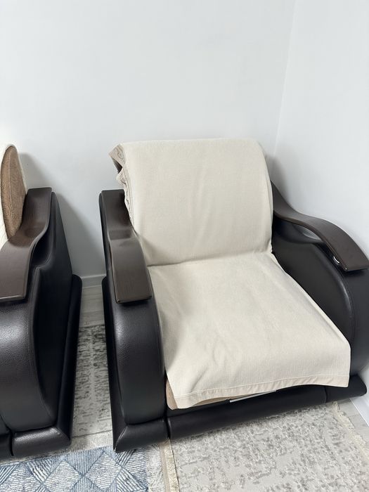 Диван и два кресла