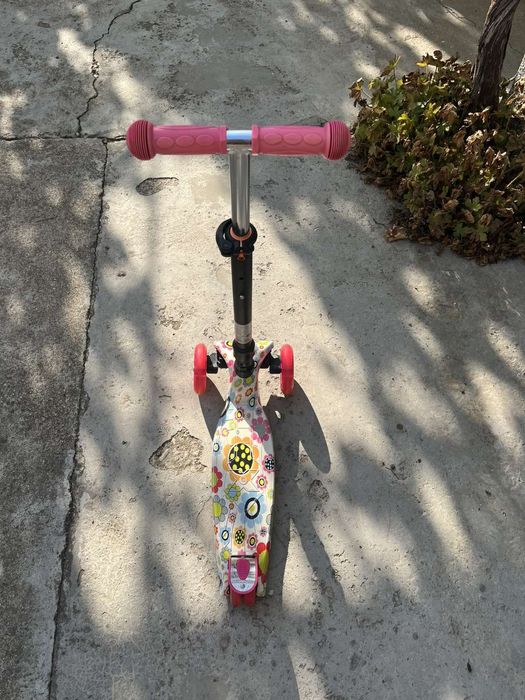 Тротинетка Lorelli Rapid със светещи гуми