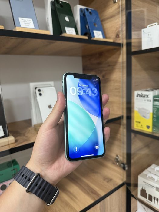 iPhone 11  128GB