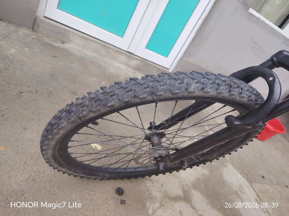 Vând bicicleta Shimano