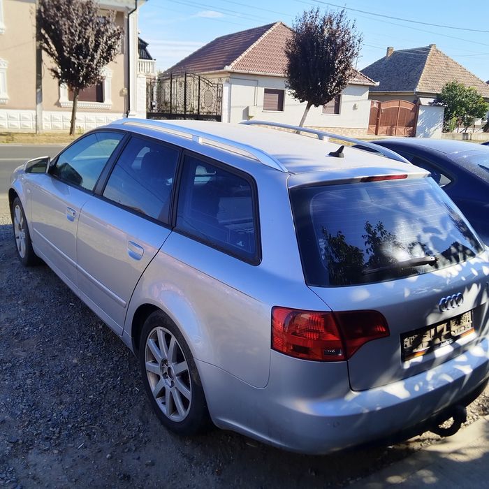 Usa stanga fata/spate Audi A4 B7 combi/Break ( FARA RUGINA )