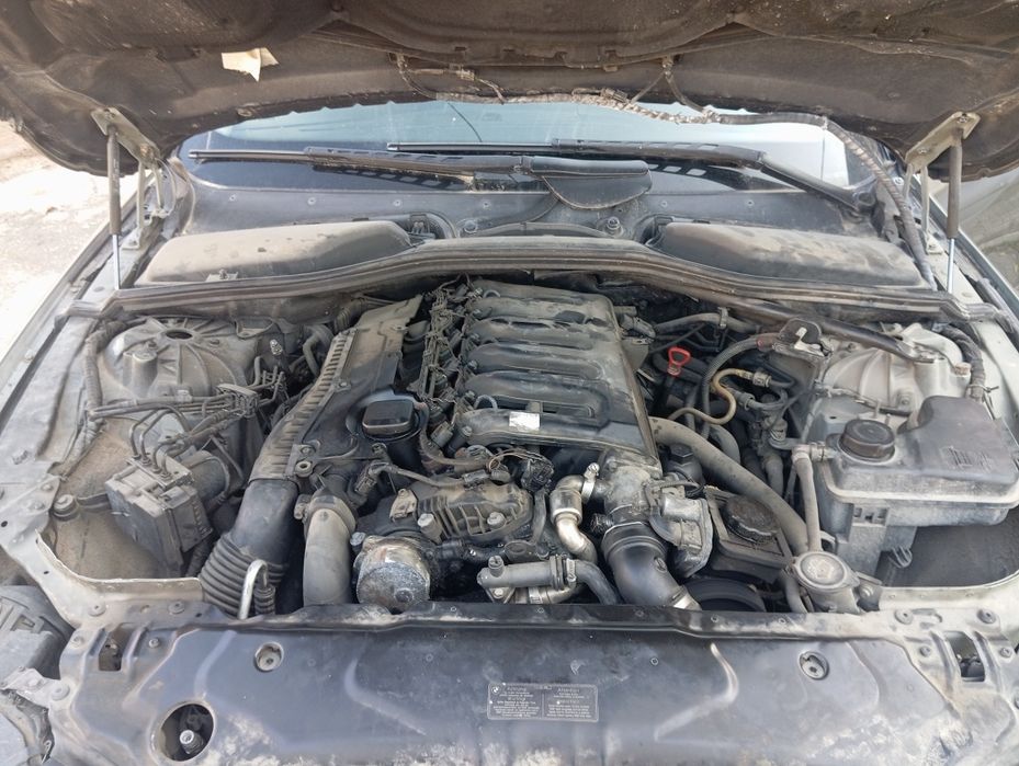 Продавам BMW E60 530D На Части