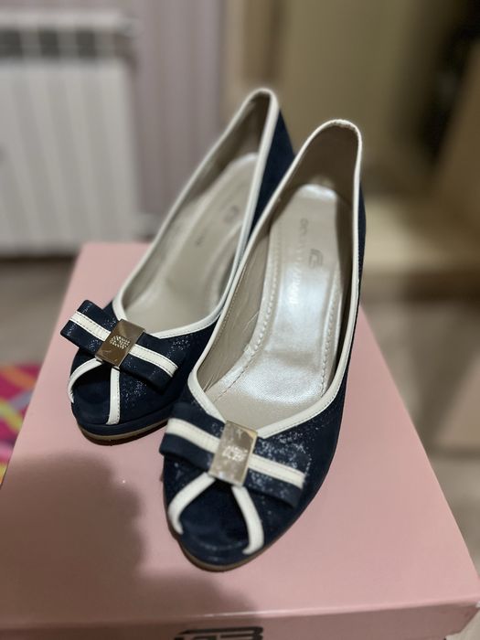 Продаются туфли , новые