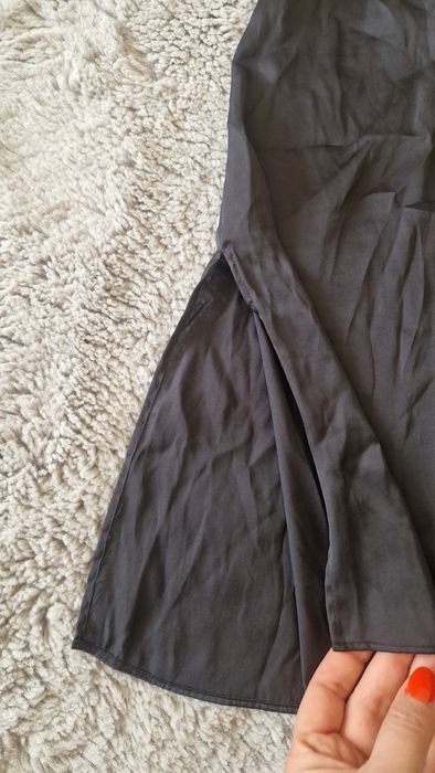 Top Zara satinat, mărimea M, nou