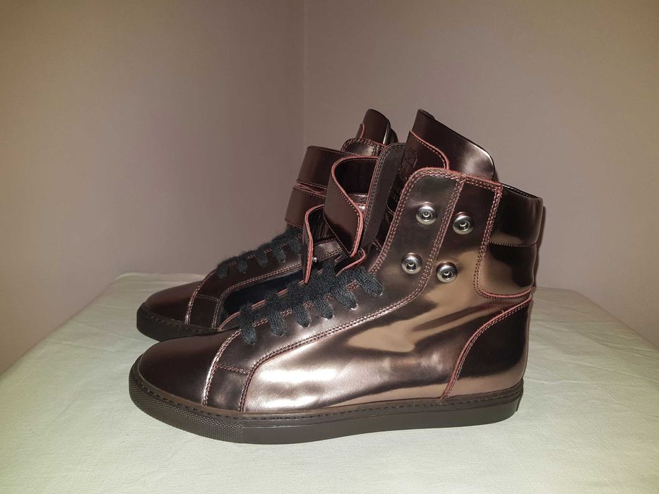 Brunello Cucinelli оригинални дамски кожени кецове металик 38