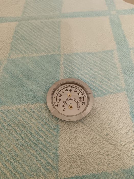 Продам термометр и гидрометр