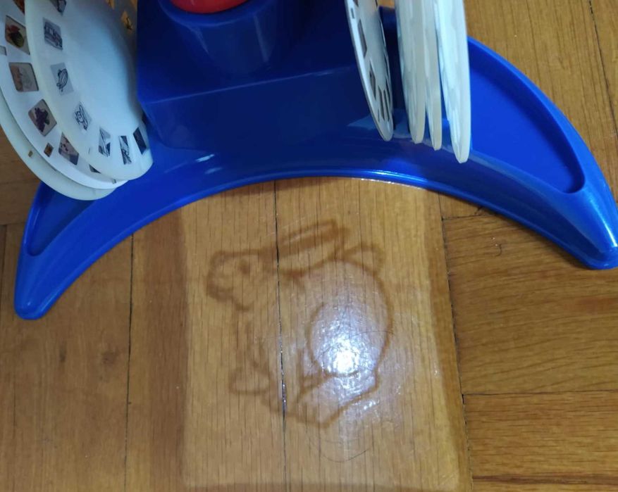 Проектор PLAYtive със 112 шаблона за лесно и забавно рисуване