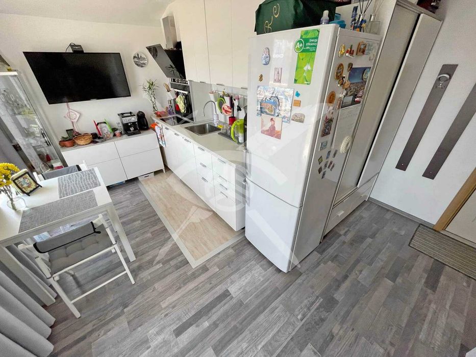 Продава се Двустаен апартамент в к.к. Слънчев бряг - 60 кв.м за 1125 €/кв.м - Снимка #3