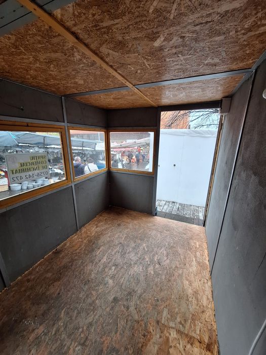 Casuta de lemn/ baraca/