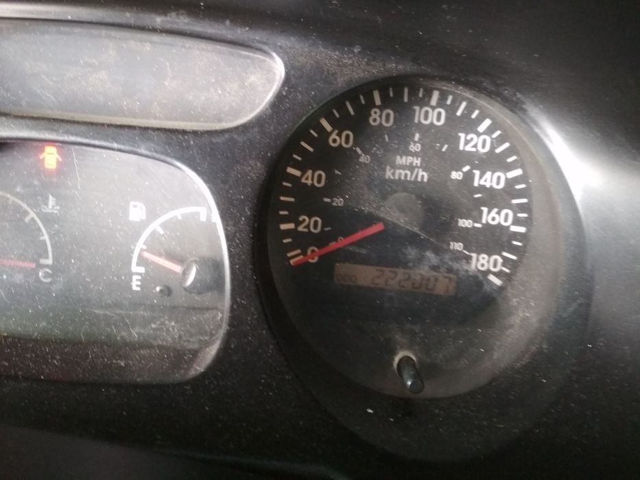 Киа Спортидж на части
