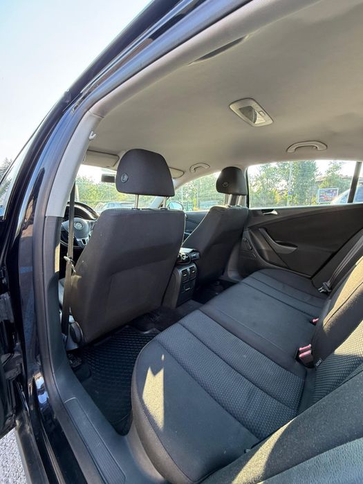VOLKSWAGEN Passat 2010 — imagine 4