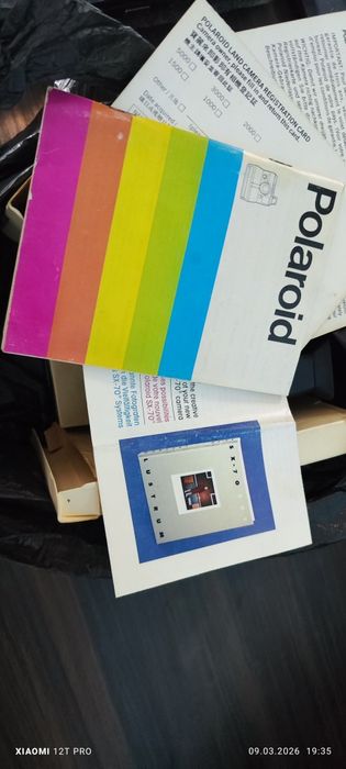 Polaroid 1000 Rainbow  Stripe sx-70