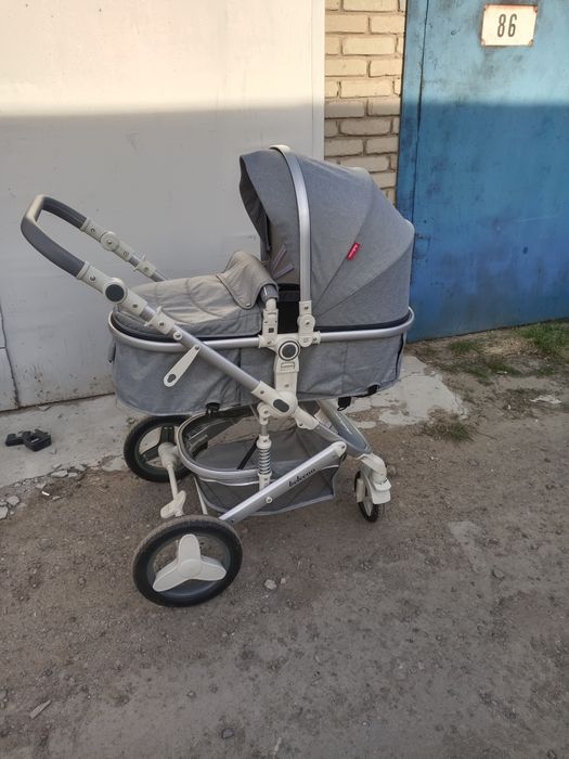 Детская коляска прогулочная