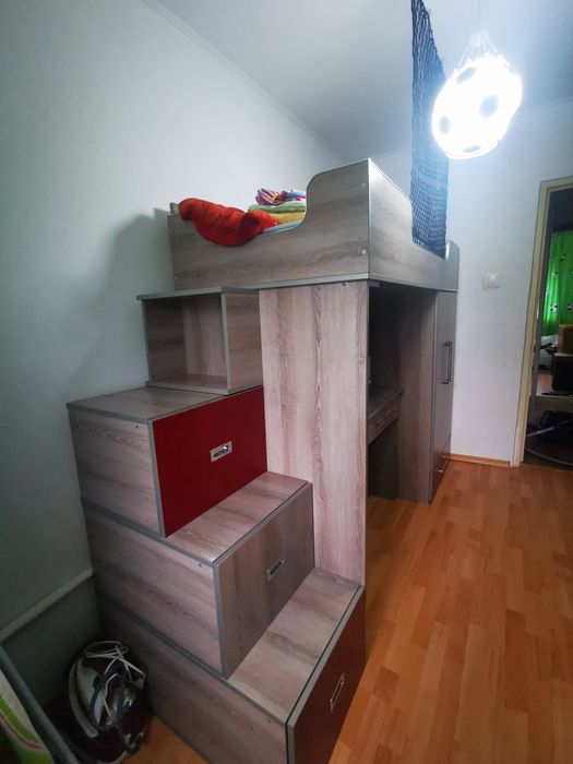 Mobilier camera copil