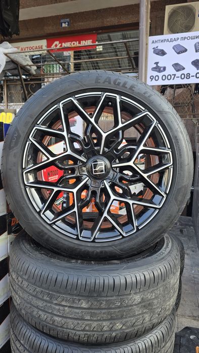 255/45/R21 zeekr moshinasining radnoy diska baloni