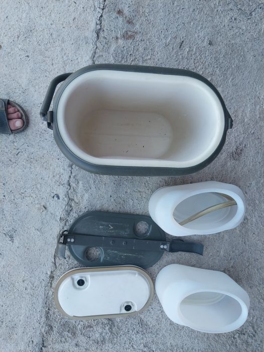 Продам термос.  Новый.