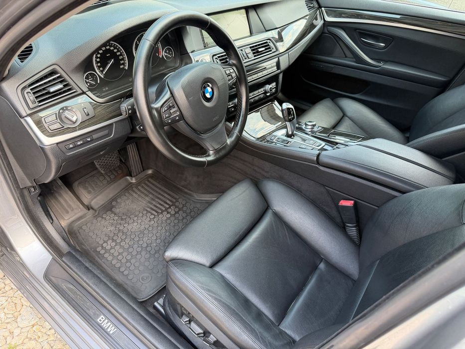 BMW Seria 5 2013 / Soft clouse / 3 Butoane / Webasto / Trapa / Perdelute / Hedup /