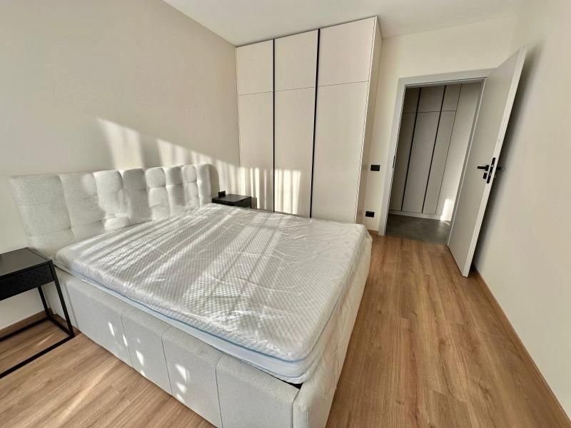 Дава се под наем Двустаен апартамент в София, Кръстова вада - 72 кв.м за 825 € - Снимка #4