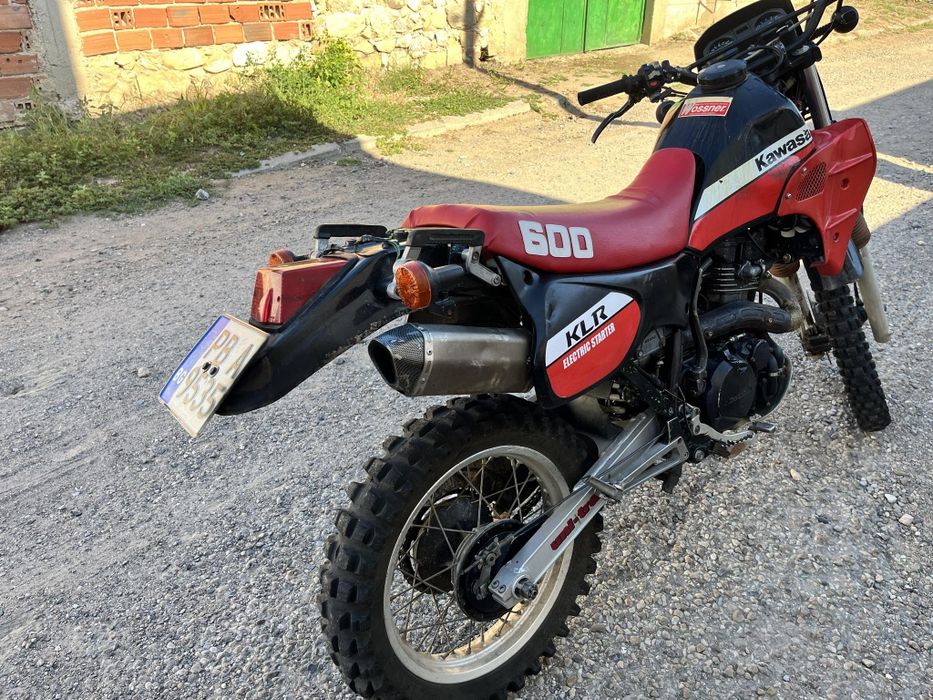 Кавазаки КЛР 600