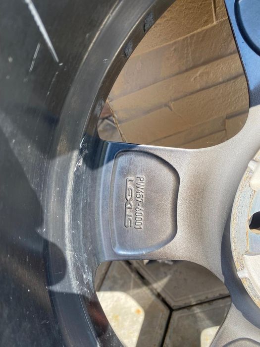 Комплект дисков с зимними шинами