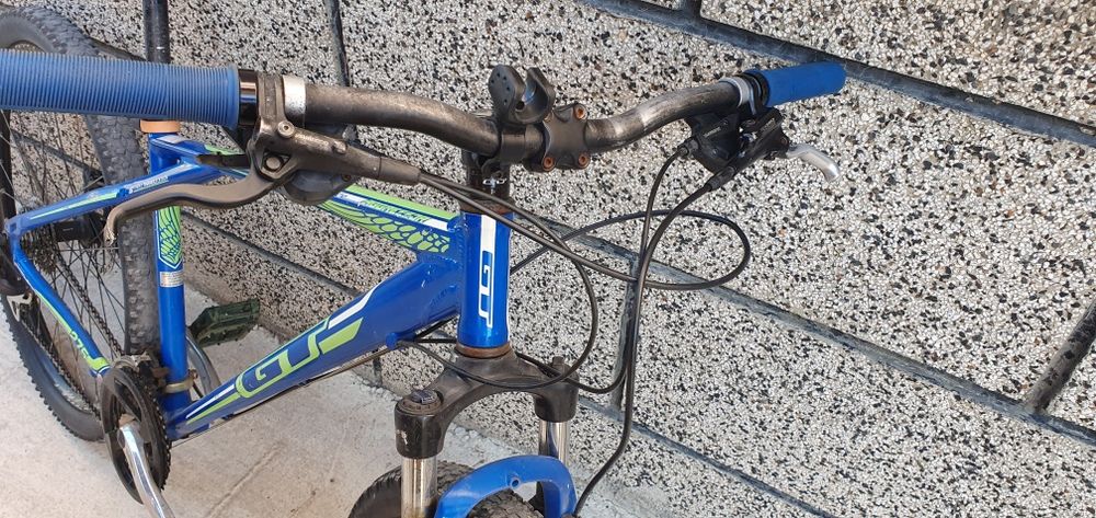 Велосипед GT 27.5 планински бегач mountain bike