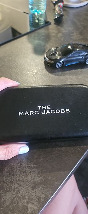 Marc Jacobs очила почти нови