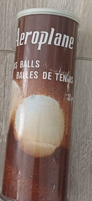 Paleta racheta din lemn tenis de camp Reghin si mingi noi vidate chinezesti Aeroplane