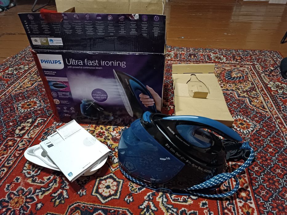 Продам парогенератор Philips GC8735