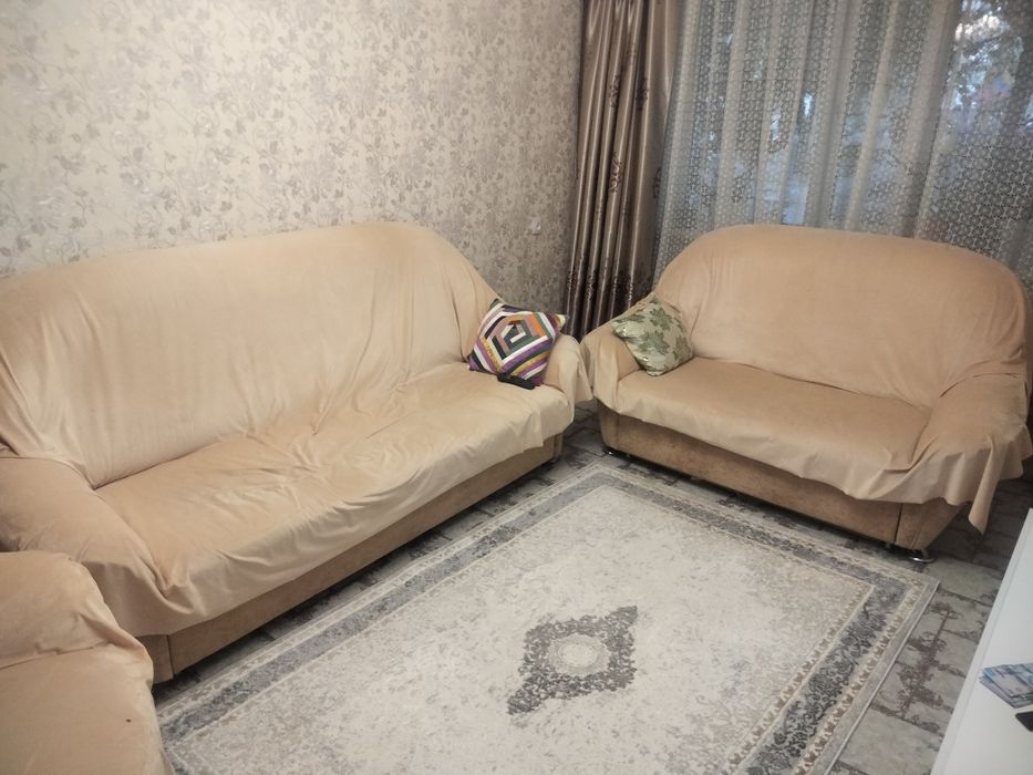 Продаю Мягкий уголок 3+2+1