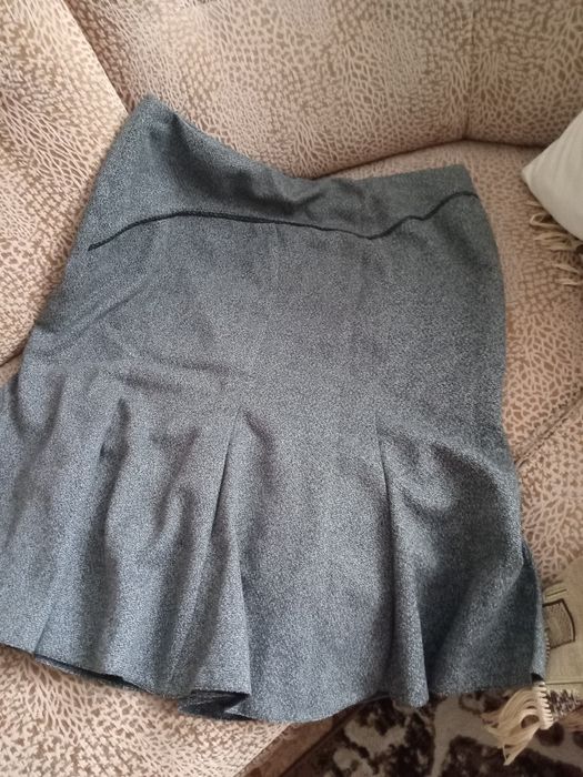 Продам  юбки  тёплые новые