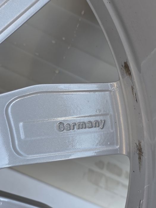 Roti/Jante  Audi R19,245/45 19,Anvelope iarna Continental DOT3323,SENZ