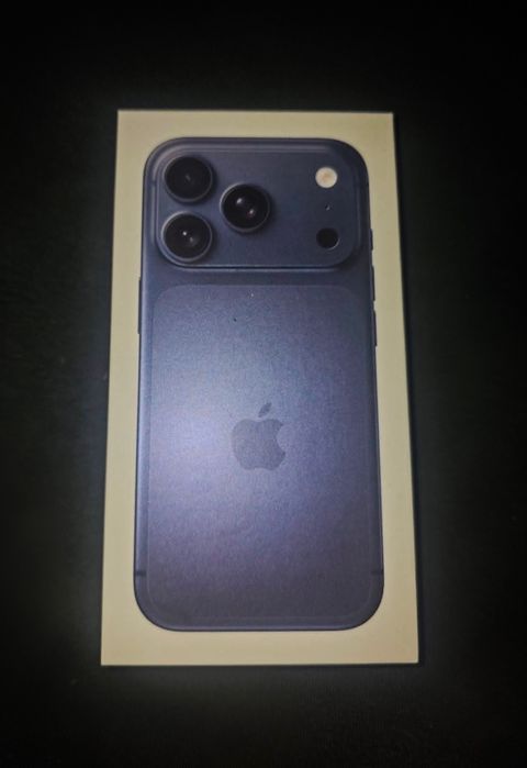 iPhone 17 Pro, 512gb, Deep Blue