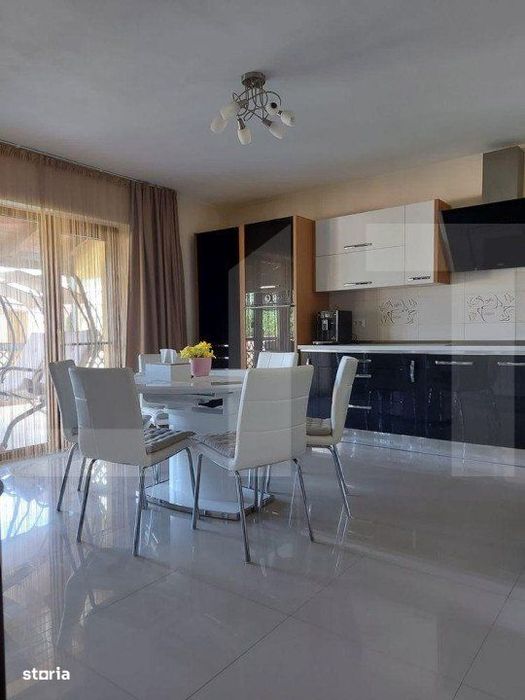 Casa 5 camere, 258 mp, zona Ampoi III