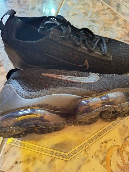 Nike-uri. Abea cumprati, niciodata folositi. Livrare prin curier