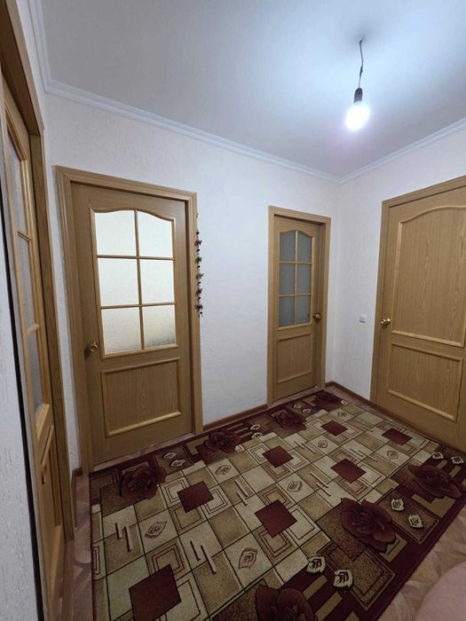 Продается 3-ком кв район Универмаг