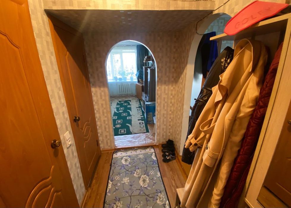 Продам квартиру. Район 20квартал