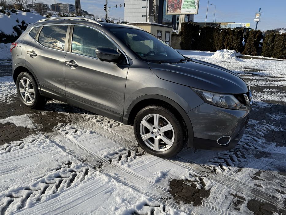 Nissan qashqai 2015 Diesel Camera mansalier/Navigatie