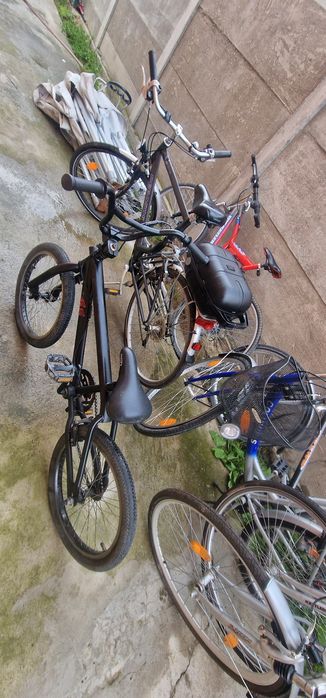 Biciclete de vânzare
