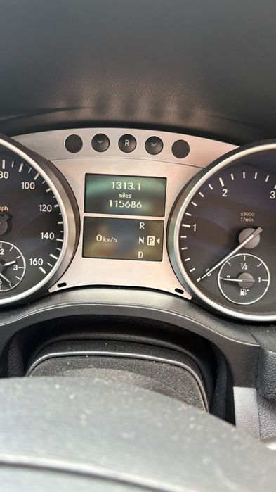 Mercedes R320 4 matic 2008