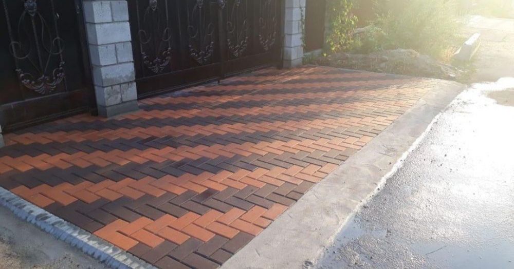 Брусчатка, Тротуарные плитки.